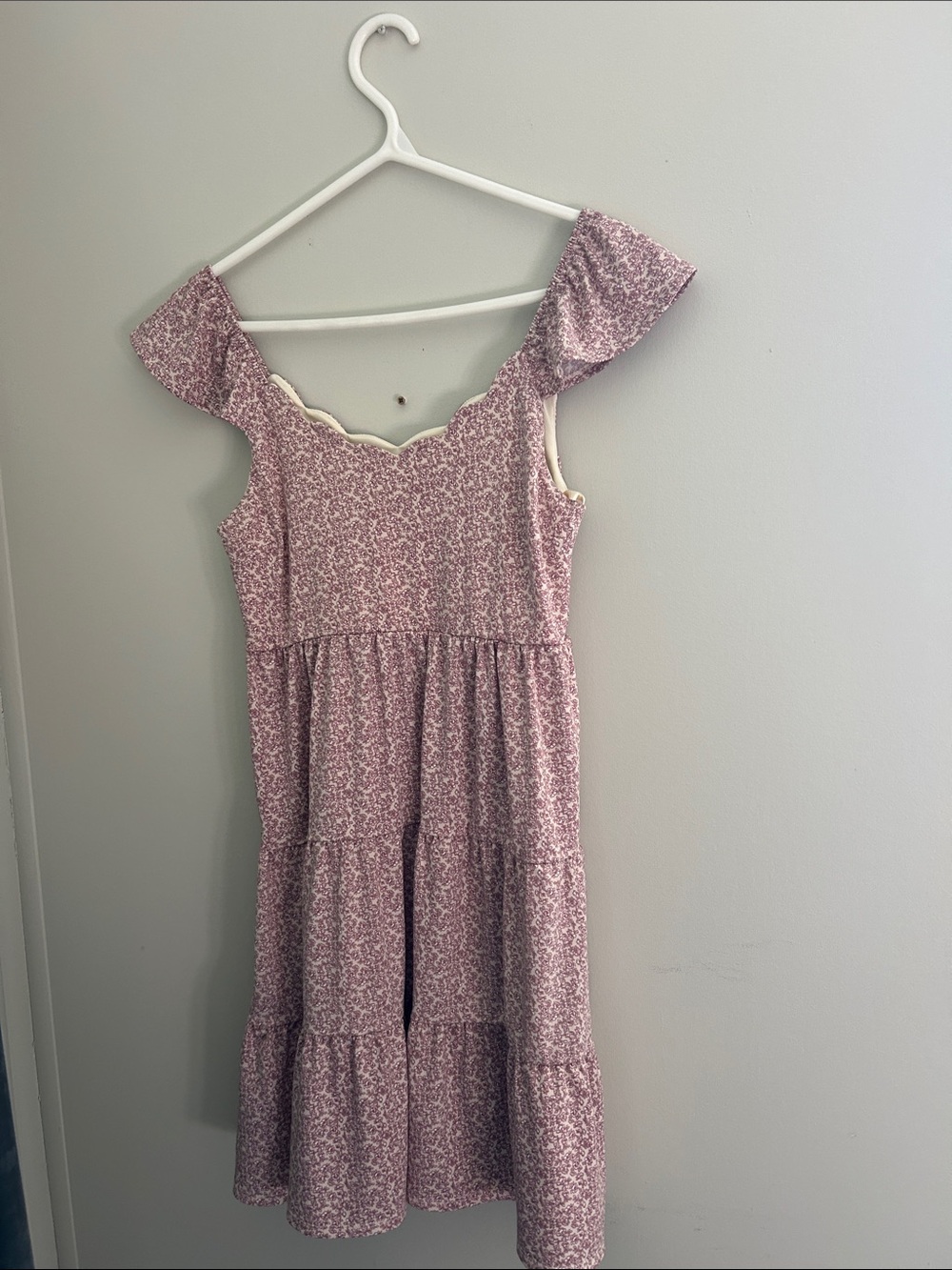 Monteau Los Angeles Floral Pastel Tiered Dress Flowy Mauve Girl Era Spring